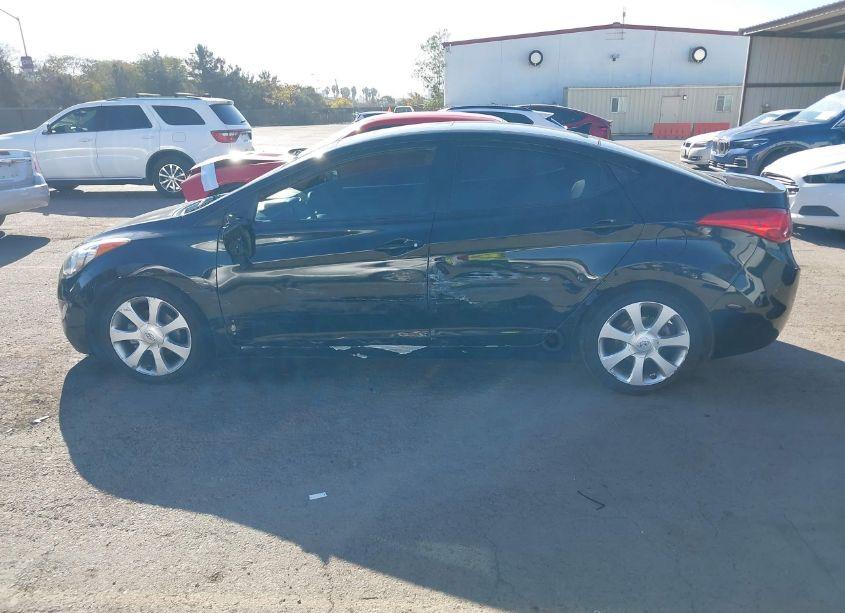 Photo 14 of 2013 Hyundai Elantra LIMITED (VIN 5NPDH4AE1DH192453)