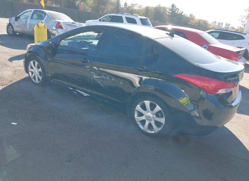 Photo 3 of 2013 Hyundai Elantra LIMITED (VIN 5NPDH4AE1DH192453)
