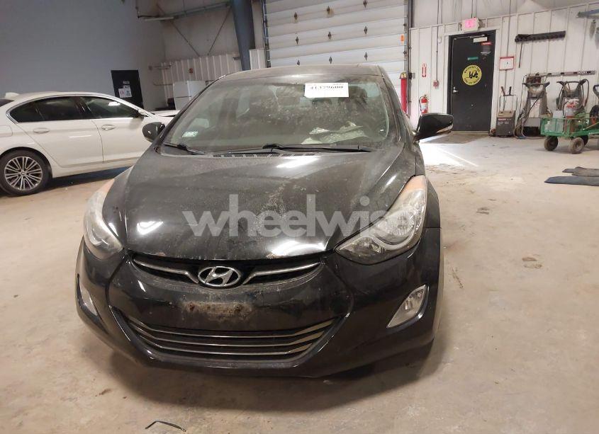 Photo 6 of 2013 Hyundai Elantra LIMITED (VIN 5NPDH4AE1DH196664)