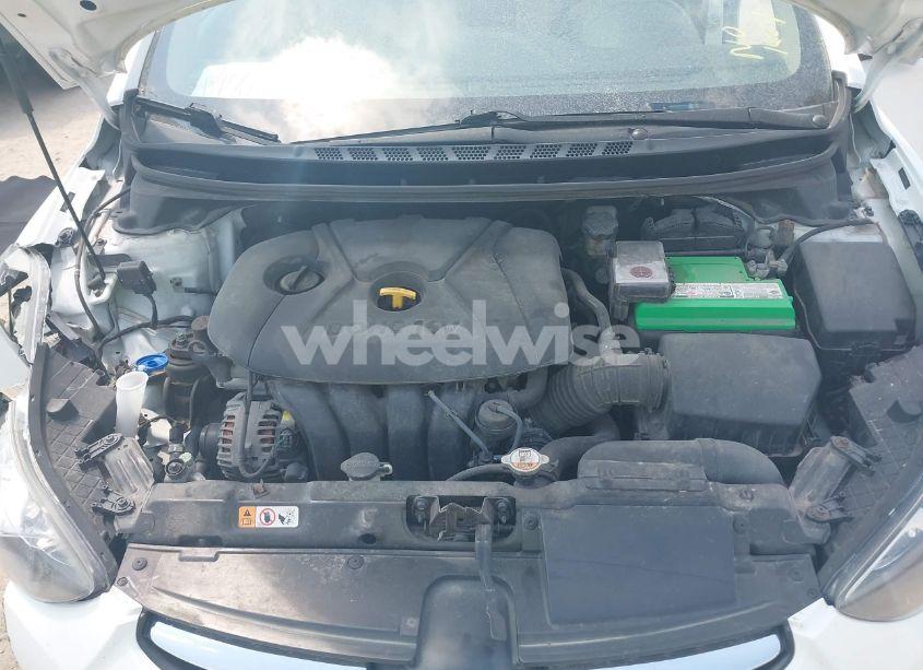 Photo 10 of 2013 Hyundai Elantra GLS (VIN 5NPDH4AE1DH196910)