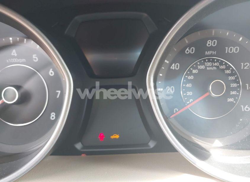 Photo 14 of 2013 Hyundai Elantra GLS (VIN 5NPDH4AE1DH196910)