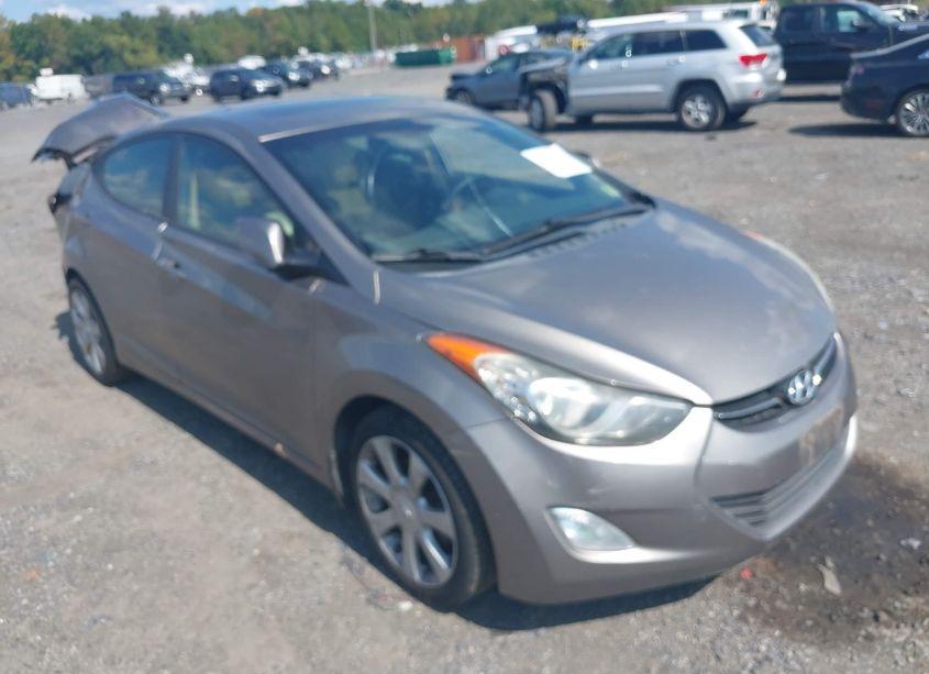 2013 Hyundai Elantra LIMITED (VIN 5NPDH4AE1DH202284) main photo