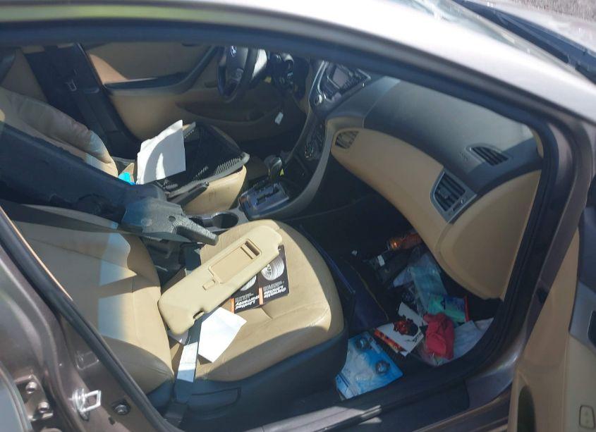 Photo 5 of 2013 Hyundai Elantra LIMITED (VIN 5NPDH4AE1DH202284)