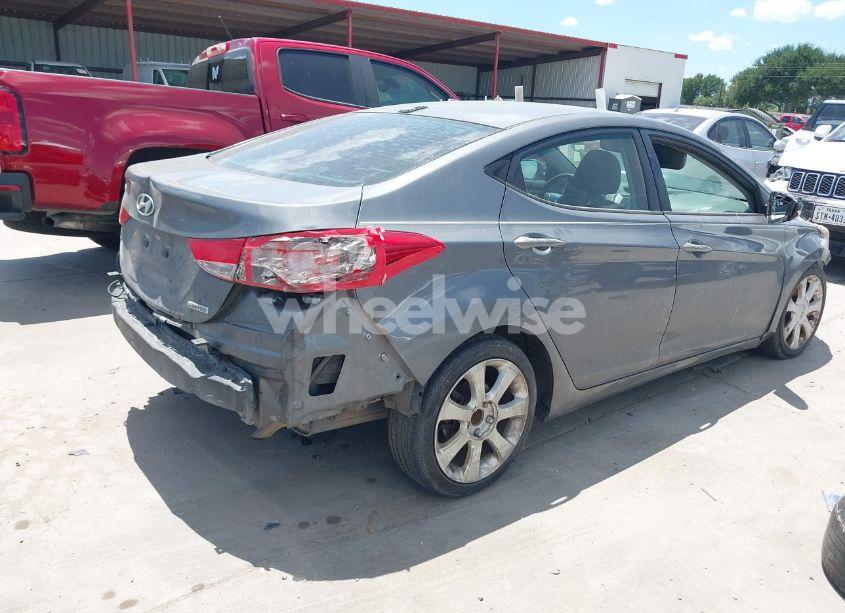 Photo 4 of 2013 Hyundai Elantra LIMITED (VIN 5NPDH4AE1DH205864)