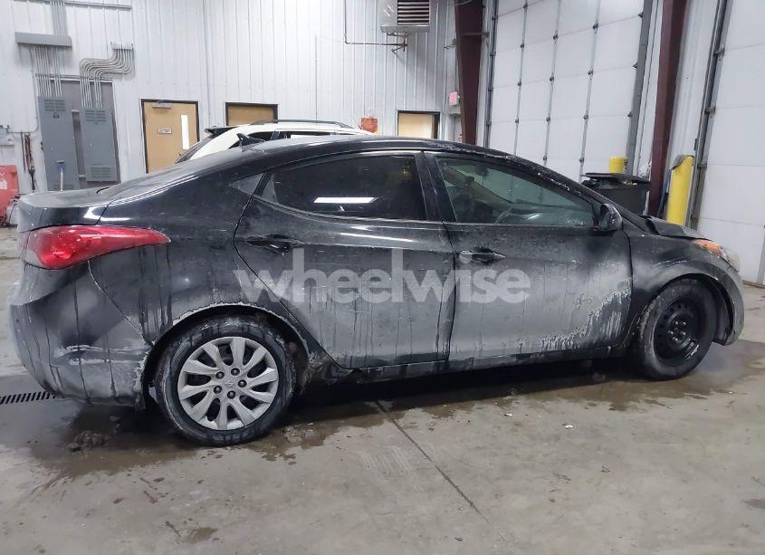 Photo 13 of 2013 Hyundai Elantra GLS (VIN 5NPDH4AE1DH207372)