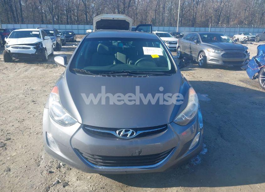 Photo 12 of 2013 Hyundai Elantra GLS (VIN 5NPDH4AE1DH209302)