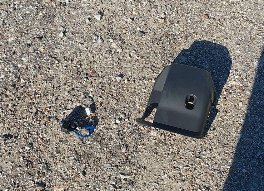 Photo 12 of 2013 Hyundai Elantra GLS (VIN 5NPDH4AE1DH219313)