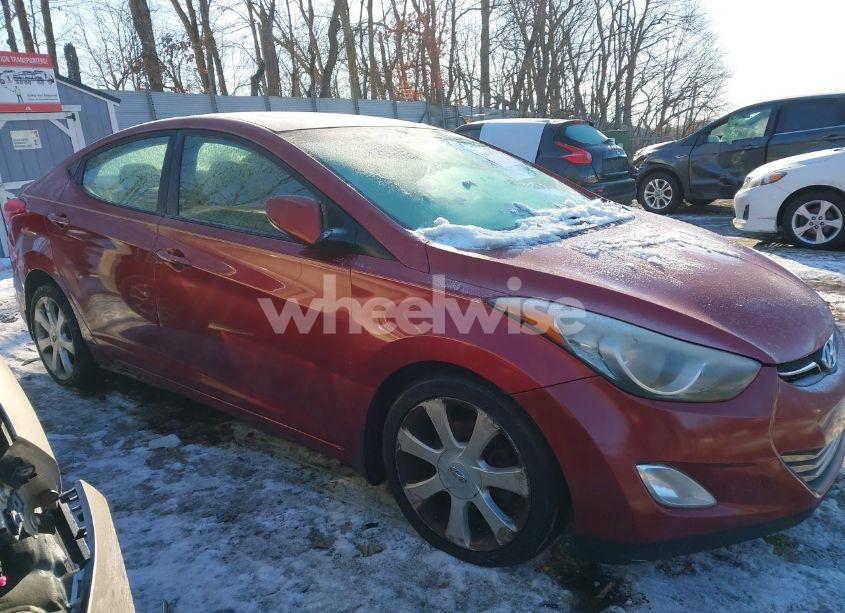 Photo 15 of 2013 Hyundai Elantra LIMITED (VIN 5NPDH4AE1DH236256)