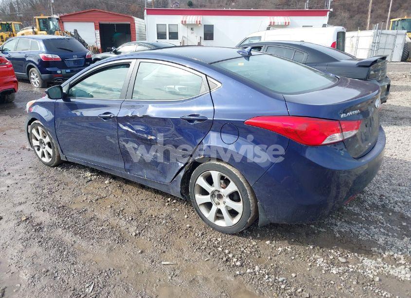 Photo 3 of 2013 Hyundai Elantra LIMITED (VIN 5NPDH4AE1DH261478)