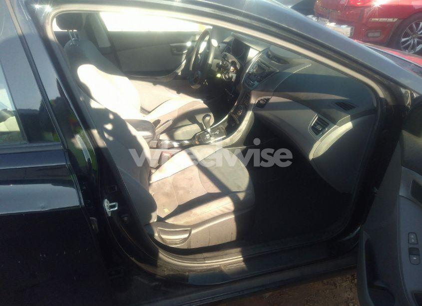 Photo 5 of 2013 Hyundai Elantra GLS/LIMITED (VIN 5NPDH4AE1DH270164)