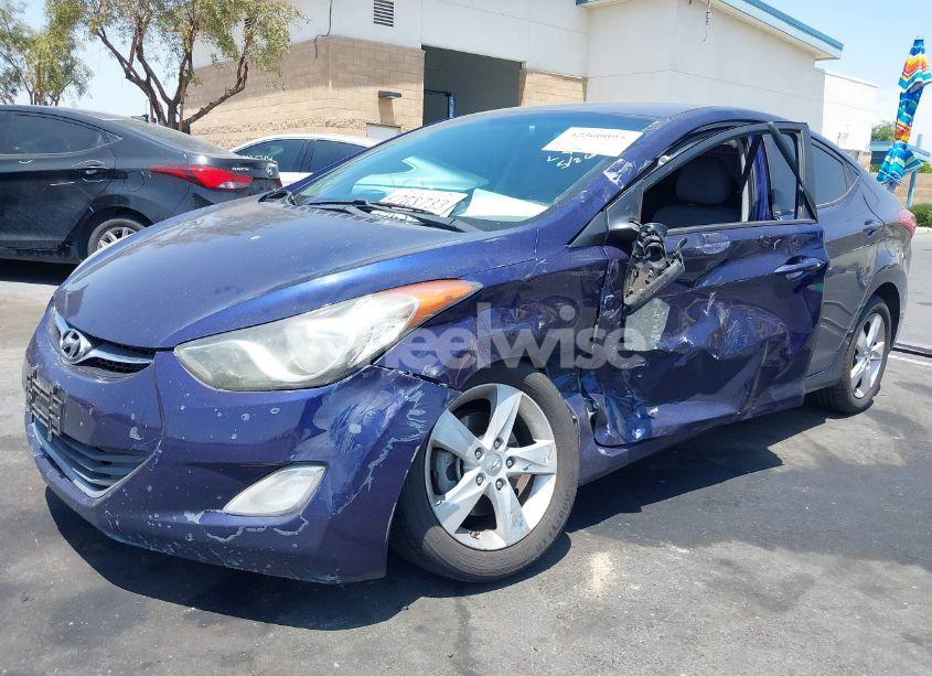 Photo 2 of 2013 Hyundai Elantra GLS (VIN 5NPDH4AE1DH280161)