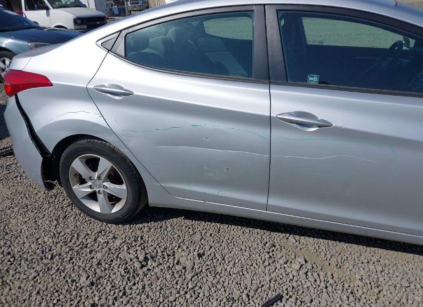 Photo 12 of 2013 Hyundai Elantra GLS (VIN 5NPDH4AE1DH282072)