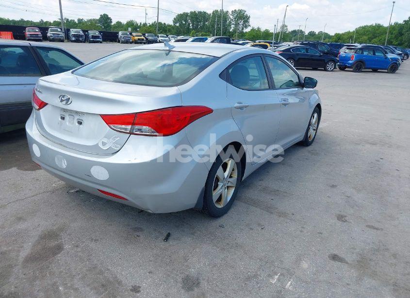 Photo 4 of 2013 Hyundai Elantra GLS (VIN 5NPDH4AE1DH284131)