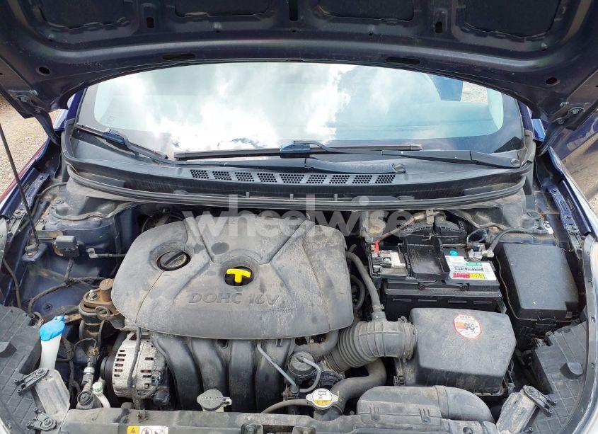 Photo 10 of 2013 Hyundai Elantra LIMITED (VIN 5NPDH4AE1DH285456)