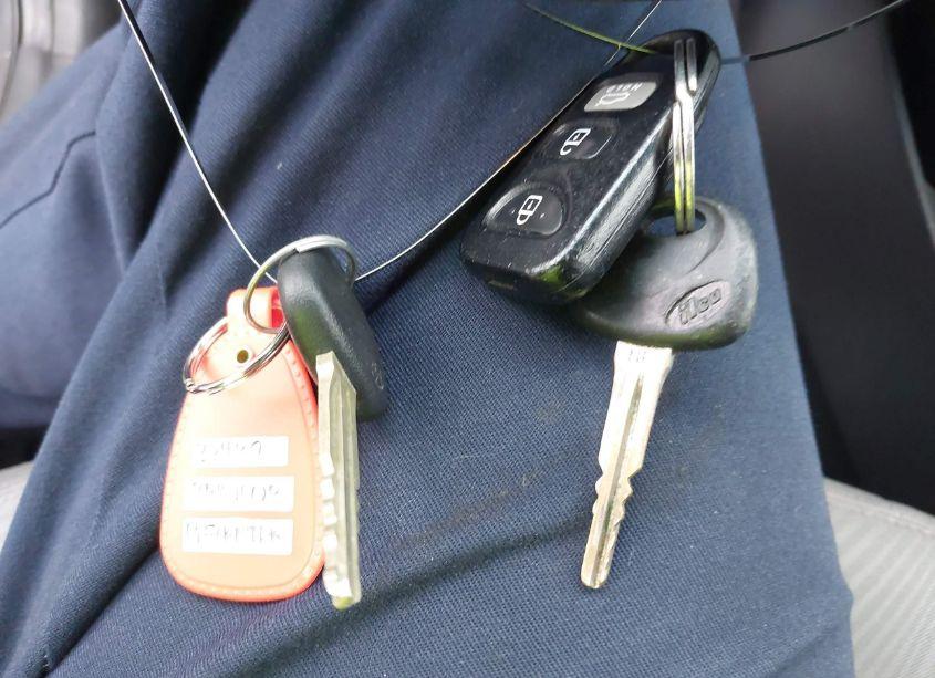 Photo 12 of 2013 Hyundai Elantra GLS (VIN 5NPDH4AE1DH302045)