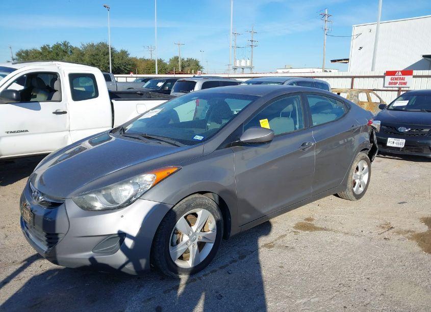 Photo 2 of 2013 Hyundai Elantra GLS (VIN 5NPDH4AE1DH302045)