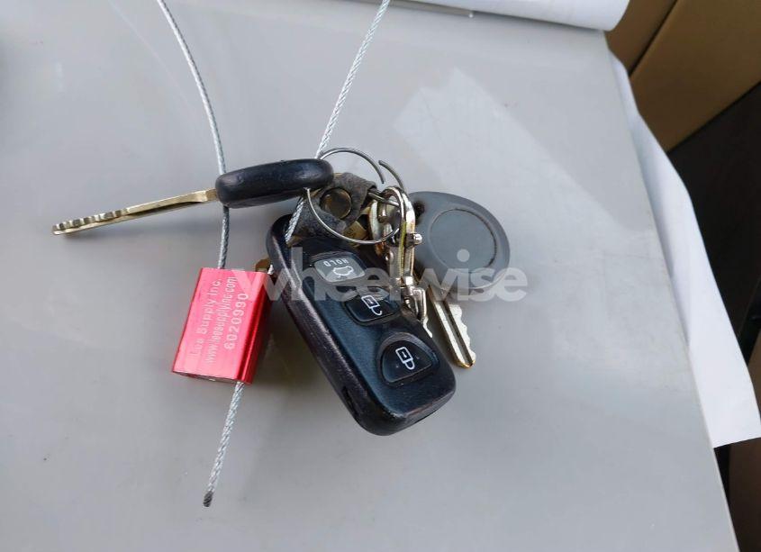 Photo 11 of 2013 Hyundai Elantra GLS (VIN 5NPDH4AE1DH305026)