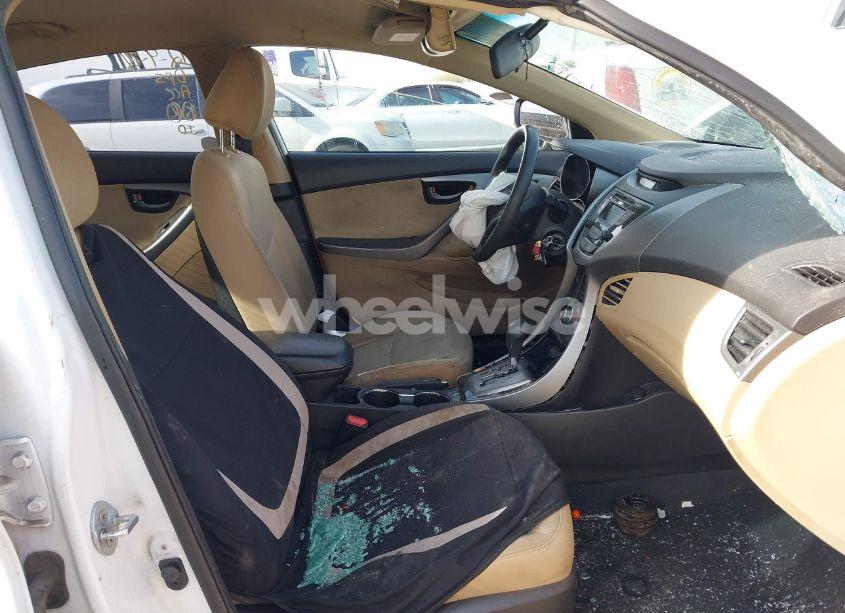 Photo 5 of 2013 Hyundai Elantra GLS (VIN 5NPDH4AE1DH305026)