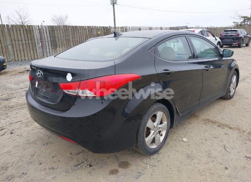 Photo 4 of 2013 Hyundai Elantra GLS (VIN 5NPDH4AE1DH305480)
