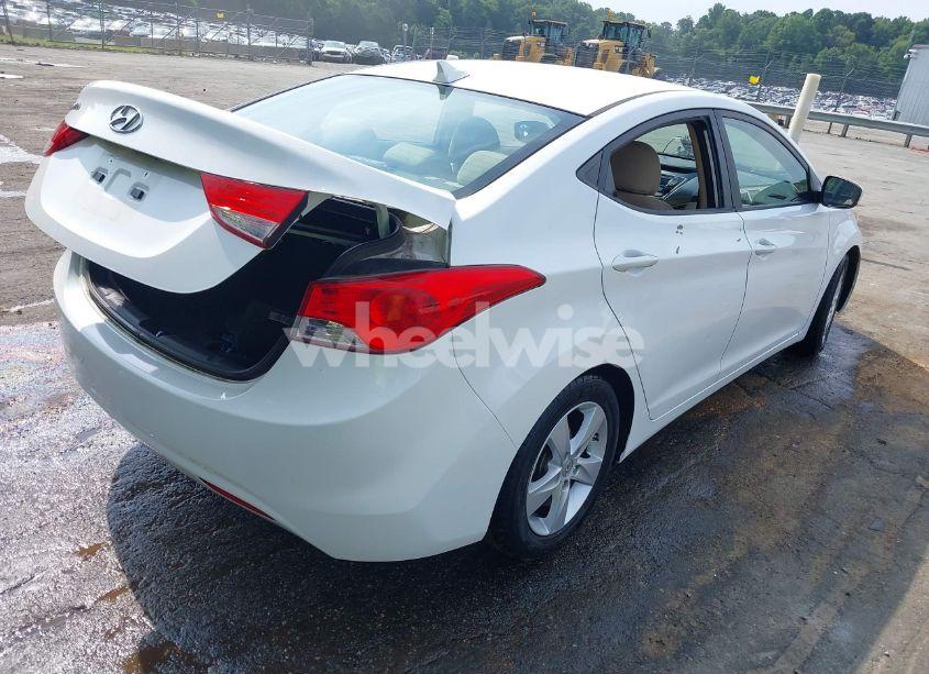 Photo 4 of 2013 Hyundai Elantra GLS (VIN 5NPDH4AE1DH310307)