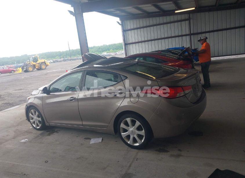 Photo 14 of 2013 Hyundai Elantra LIMITED (VIN 5NPDH4AE1DH316141)