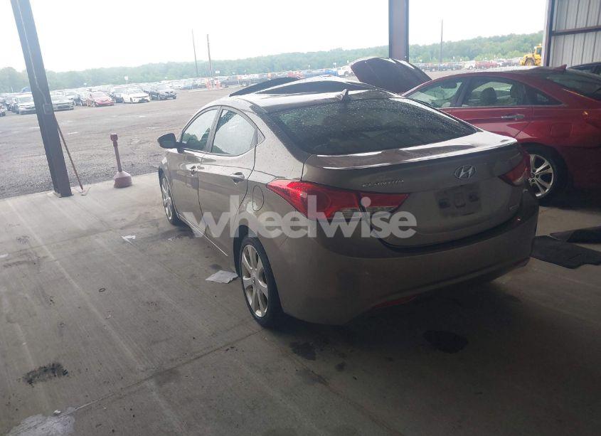 Photo 3 of 2013 Hyundai Elantra LIMITED (VIN 5NPDH4AE1DH316141)