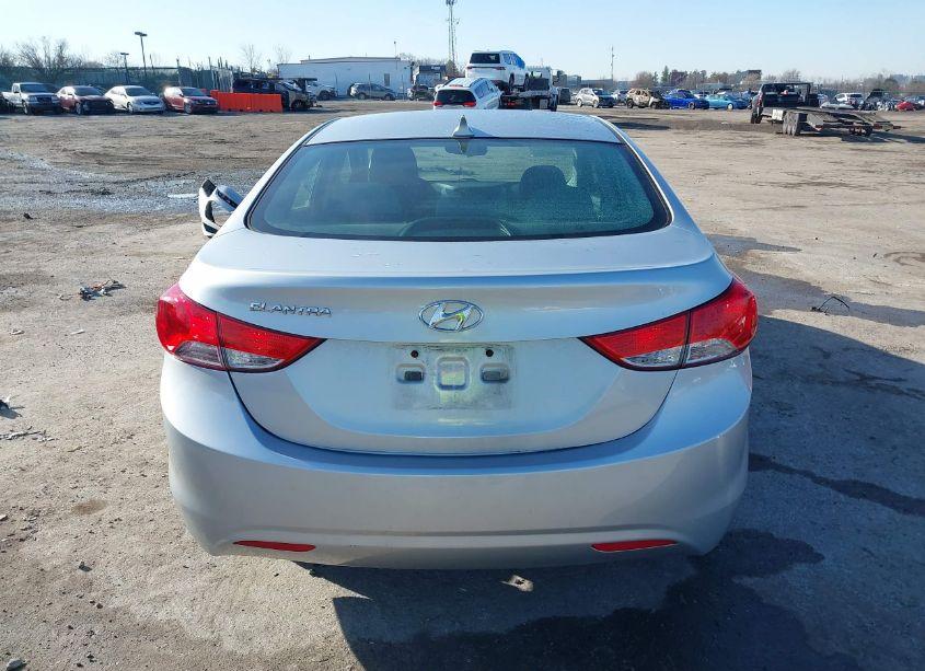 Photo 17 of 2013 Hyundai Elantra GLS (VIN 5NPDH4AE1DH320531)
