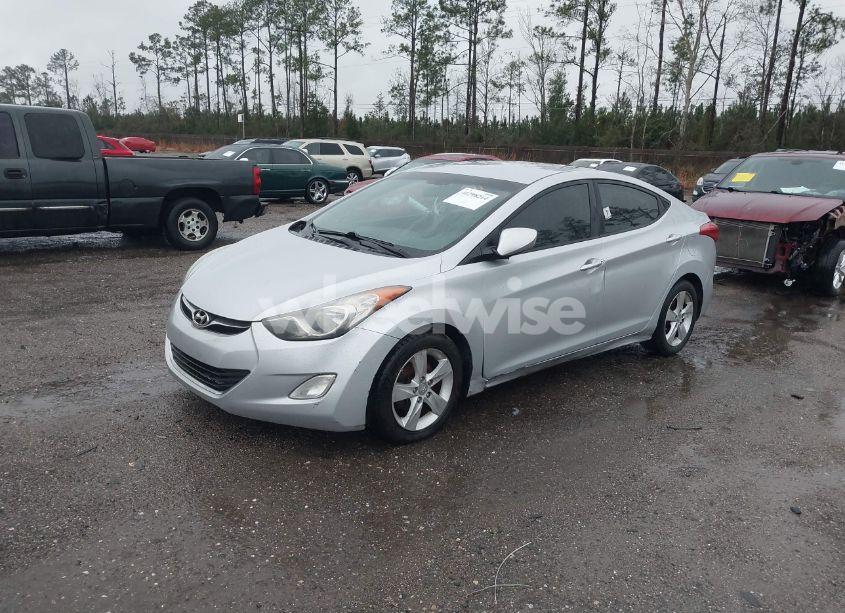 Photo 2 of 2013 Hyundai Elantra GLS (VIN 5NPDH4AE1DH349995)