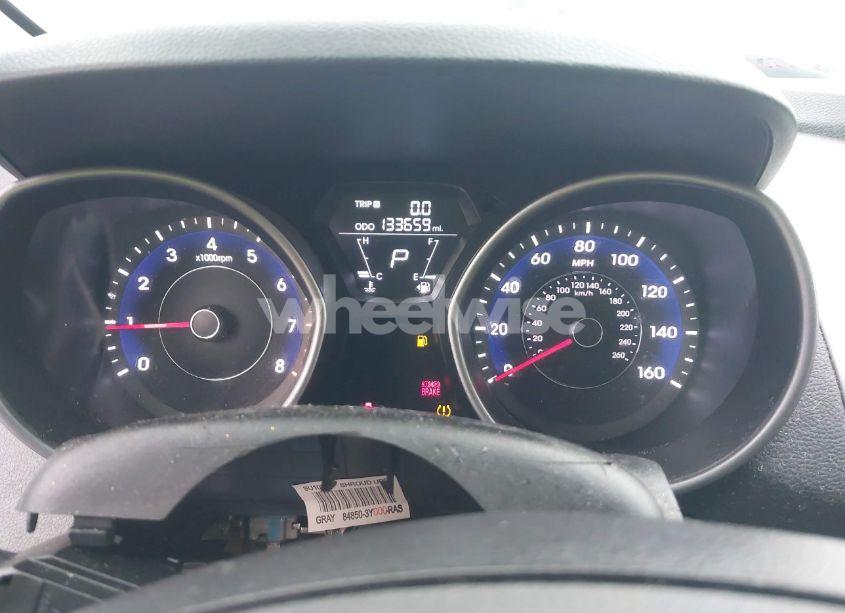 Photo 7 of 2013 Hyundai Elantra GLS (VIN 5NPDH4AE1DH349995)