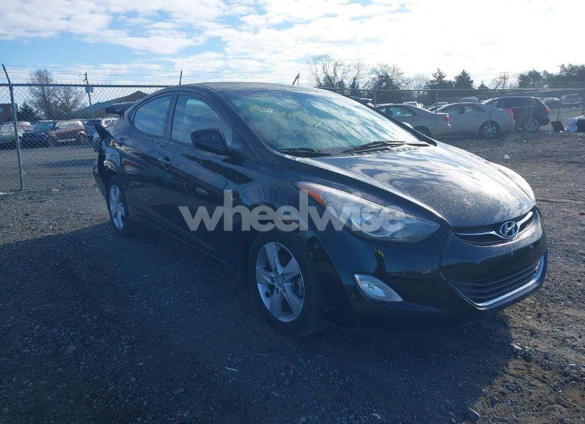 2013 Hyundai Elantra GLS (VIN 5NPDH4AE1DH363315) main photo