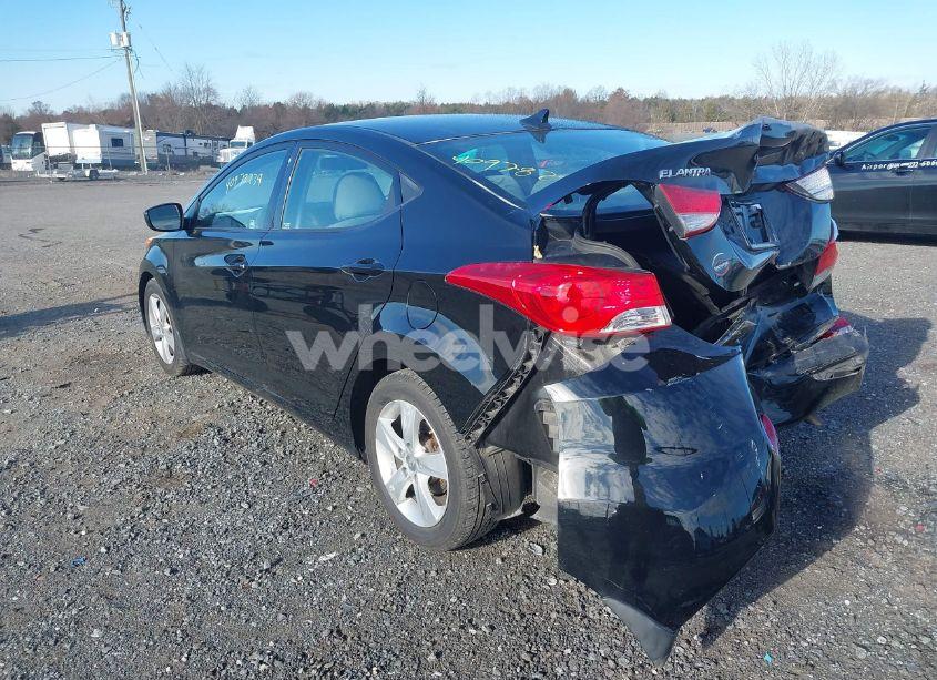 Photo 3 of 2013 Hyundai Elantra GLS (VIN 5NPDH4AE1DH363315)