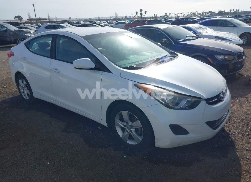 2013 Hyundai Elantra GLS (VIN 5NPDH4AE1DH364416) main photo