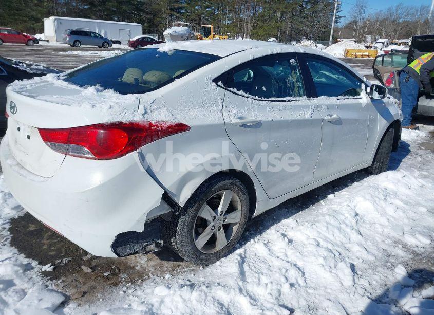Photo 4 of 2013 Hyundai Elantra GLS (VIN 5NPDH4AE1DH369387)