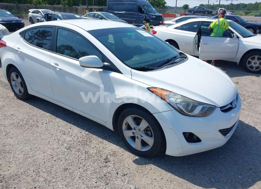 2013 Hyundai Elantra GLS (VIN 5NPDH4AE1DH374606) main photo