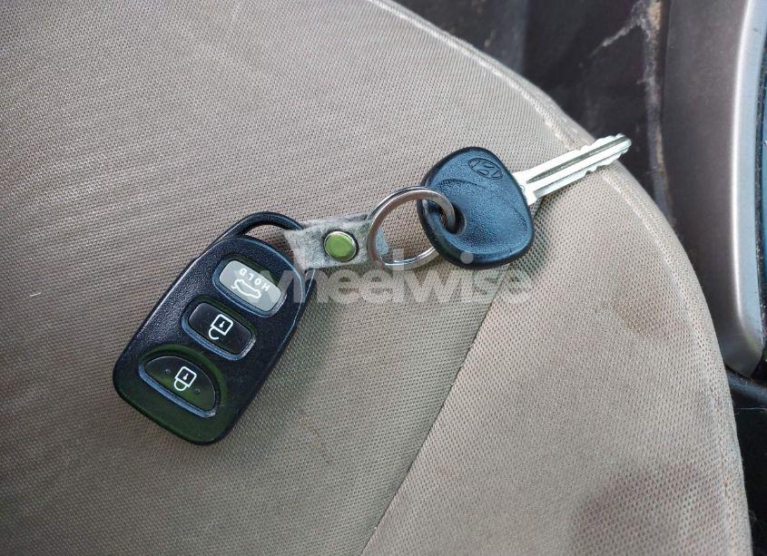 Photo 11 of 2013 Hyundai Elantra GLS (VIN 5NPDH4AE1DH376078)