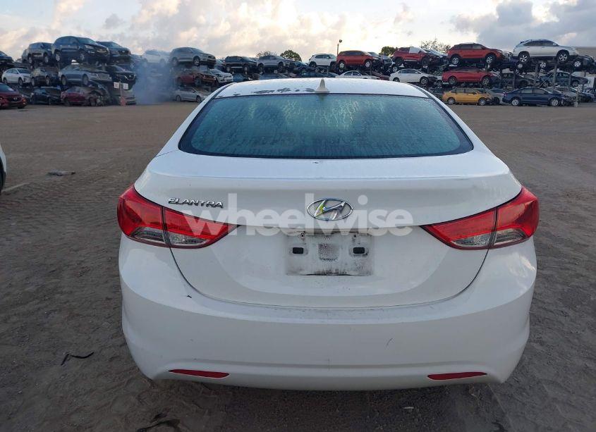 Photo 17 of 2013 Hyundai Elantra GLS (VIN 5NPDH4AE1DH397660)