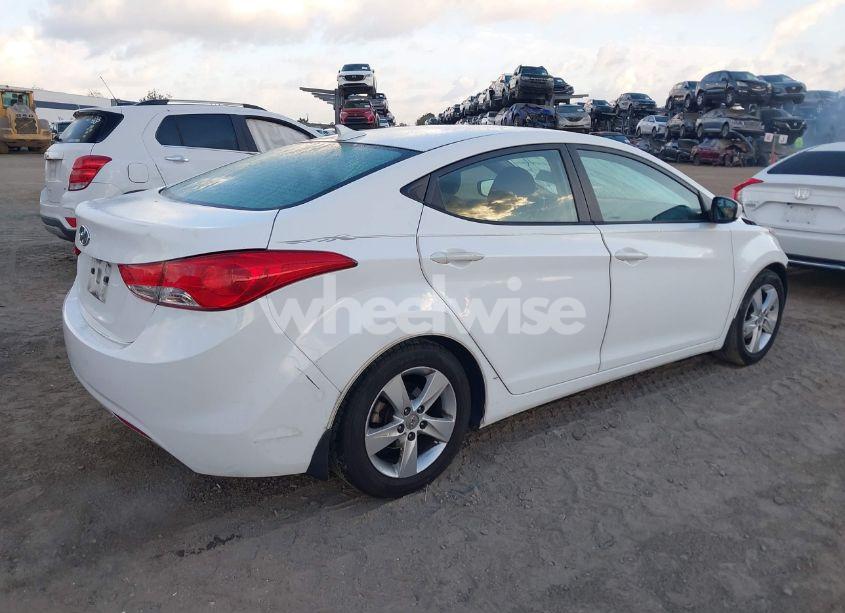 Photo 4 of 2013 Hyundai Elantra GLS (VIN 5NPDH4AE1DH397660)