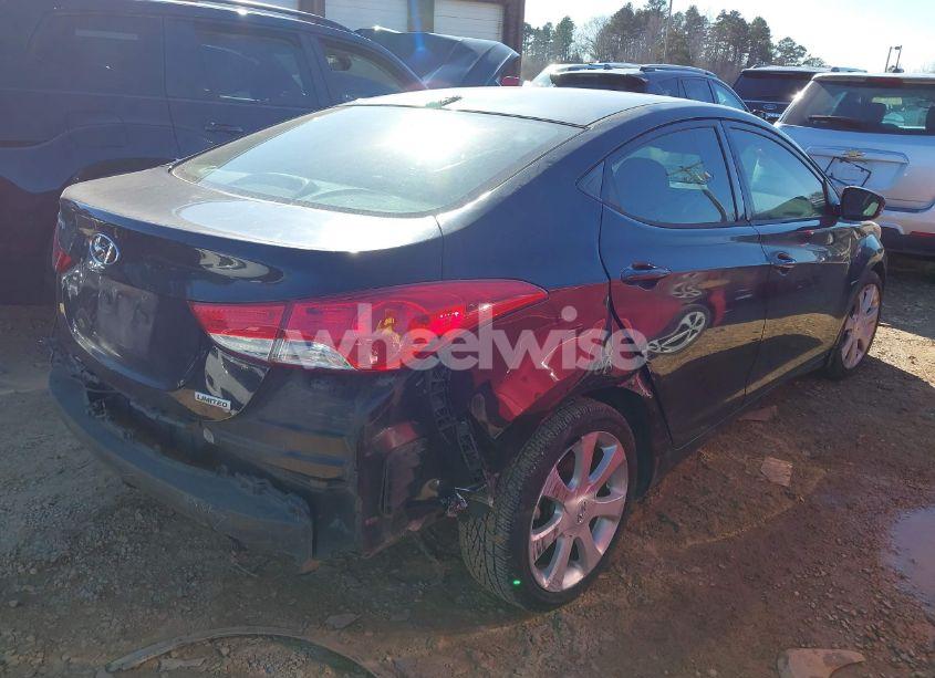 Photo 4 of 2013 Hyundai Elantra LIMITED (VIN 5NPDH4AE1DH404879)