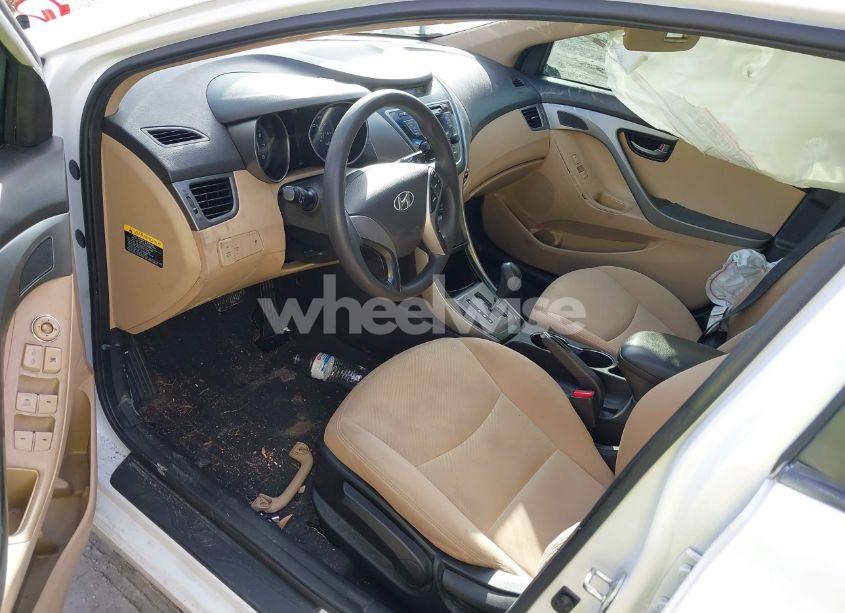 Photo 12 of 2013 Hyundai Elantra GLS (VIN 5NPDH4AE1DH407717)