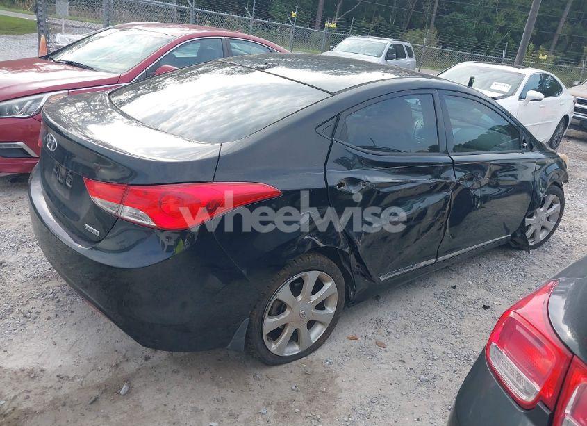 Photo 4 of 2013 Hyundai Elantra LIMITED (VIN 5NPDH4AE1DH415980)