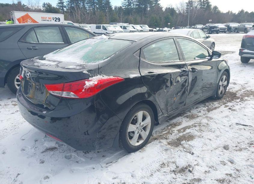Photo 4 of 2013 Hyundai Elantra GLS (VIN 5NPDH4AE1DH418510)