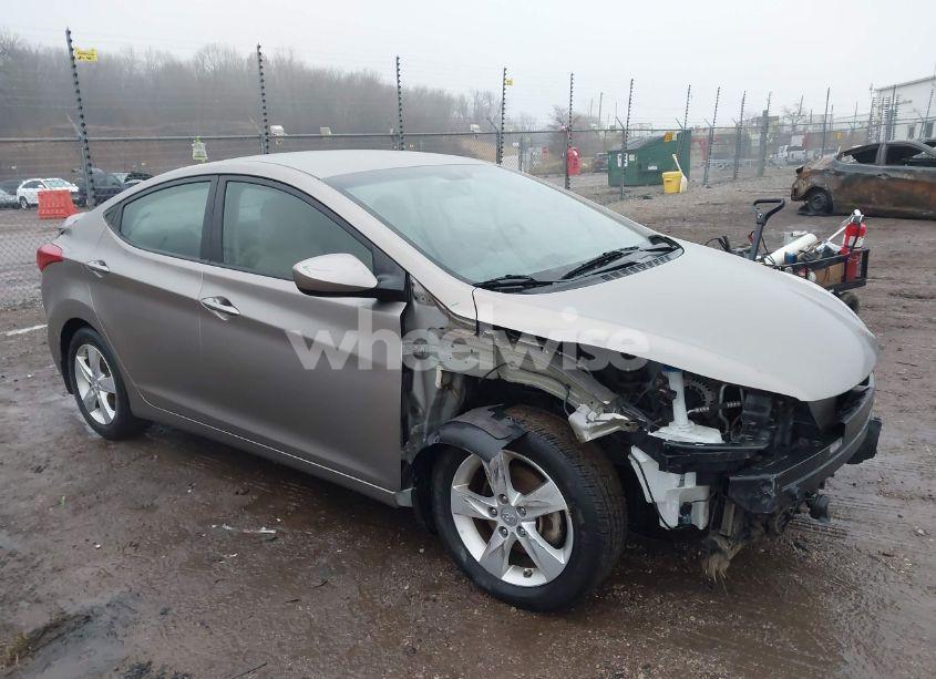 2013 Hyundai Elantra GLS (VIN 5NPDH4AE1DH428115) main photo