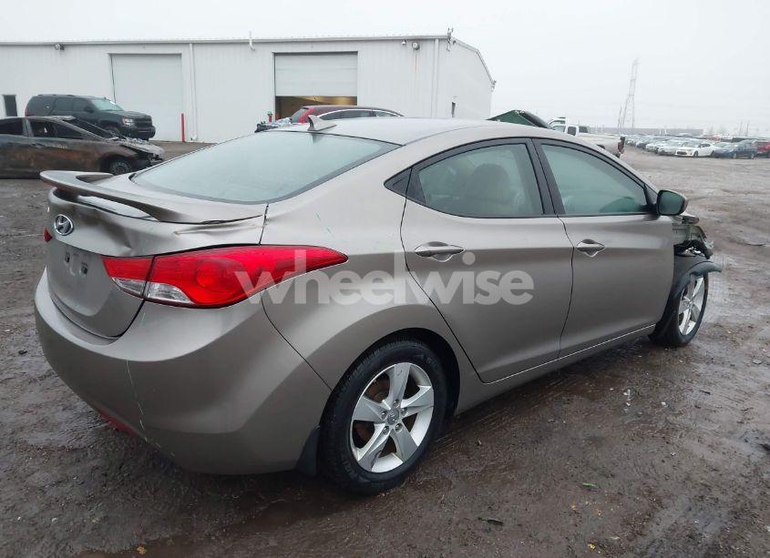 Photo 4 of 2013 Hyundai Elantra GLS (VIN 5NPDH4AE1DH428115)