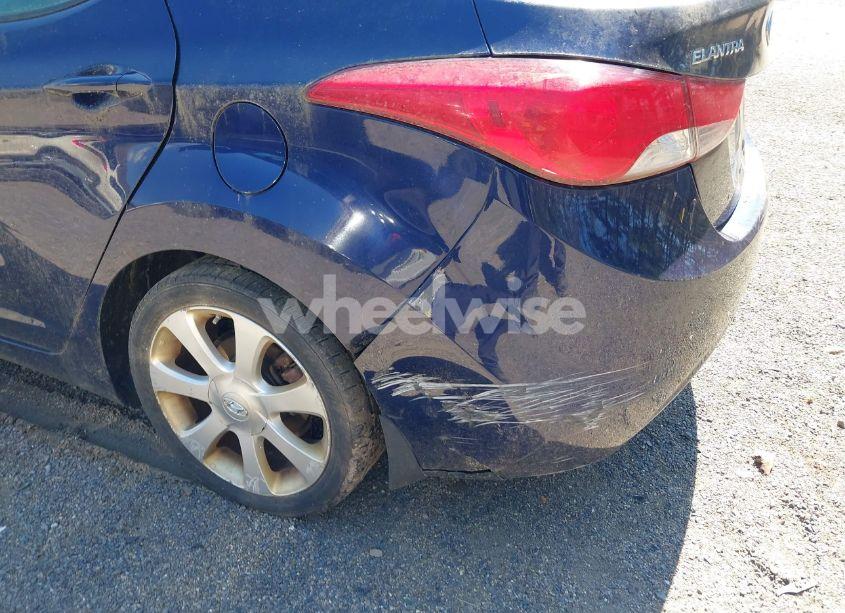 Photo 13 of 2013 Hyundai Elantra LIMITED (VIN 5NPDH4AE1DH429331)