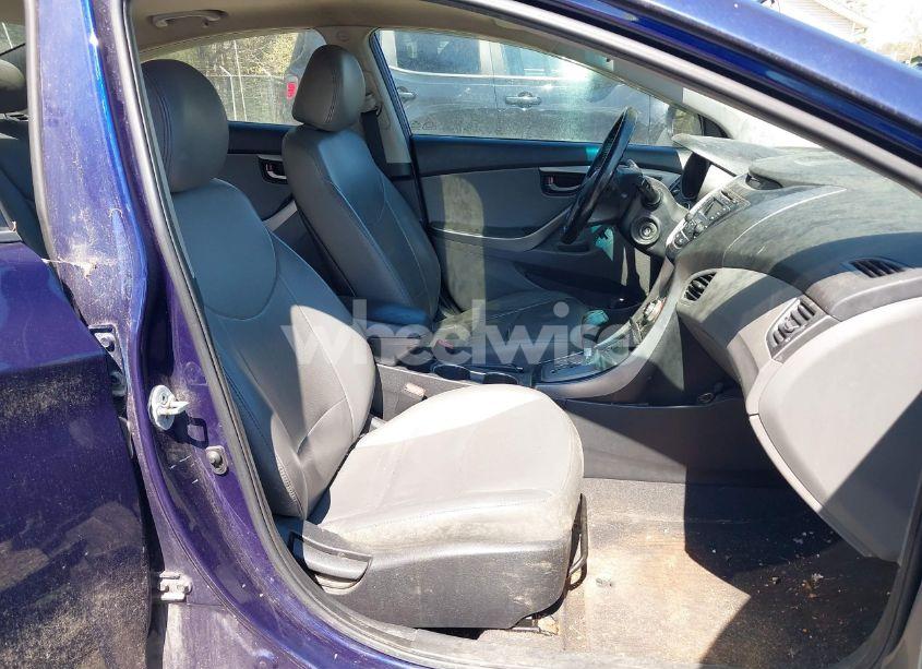 Photo 5 of 2013 Hyundai Elantra LIMITED (VIN 5NPDH4AE1DH429331)