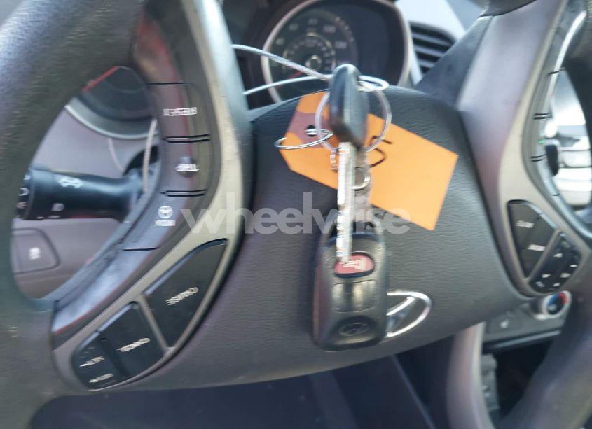 Photo 11 of 2014 Hyundai Elantra SE (VIN 5NPDH4AE1EH459365)