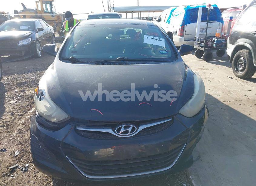 Photo 13 of 2014 Hyundai Elantra SE (VIN 5NPDH4AE1EH459365)