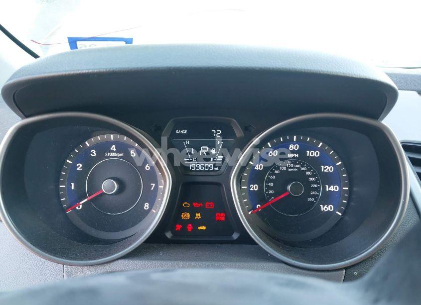 Photo 7 of 2014 Hyundai Elantra SE (VIN 5NPDH4AE1EH459365)