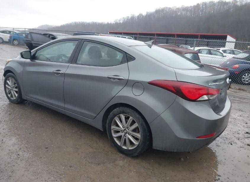 Photo 3 of 2014 Hyundai Elantra SE (VIN 5NPDH4AE1EH465764)