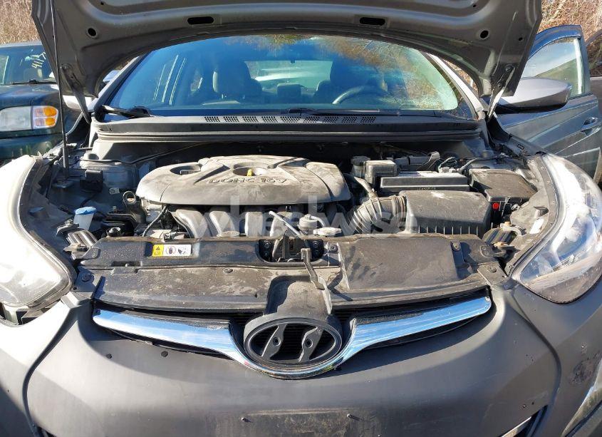 Photo 10 of 2014 Hyundai Elantra SE (VIN 5NPDH4AE1EH466686)